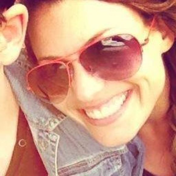 Meet your Posher, Jaime - Picture 1 of 1